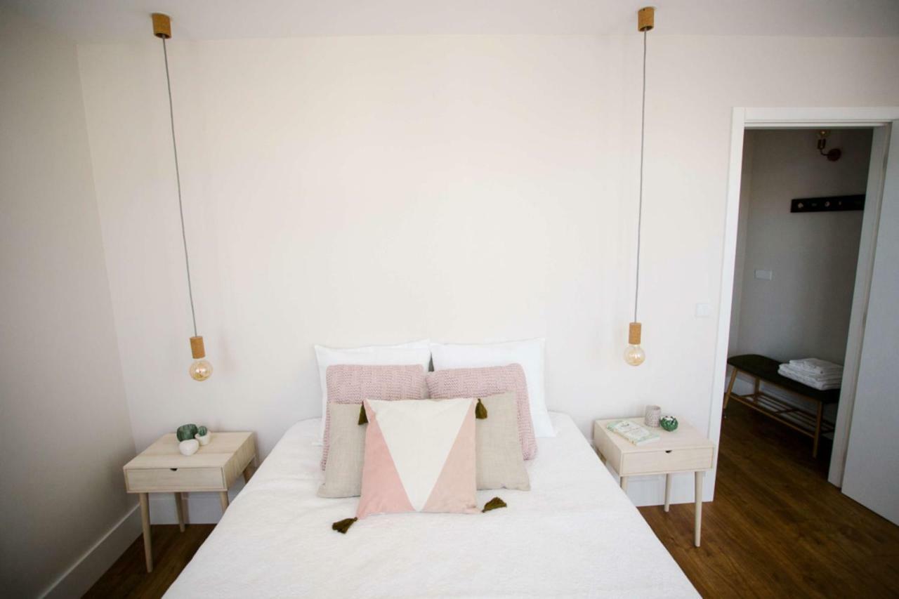 Casas Do Jardim Apartment มาร์โก เดอ คานาเวเซส ภายนอก รูปภาพ